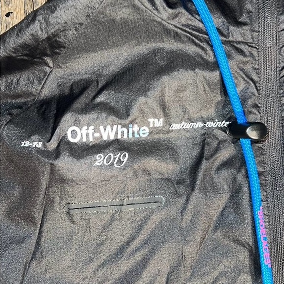 Off-White Nike Autumn/Winter 2019 collab Windbreaker excellent condition new - Picture 9 of 9